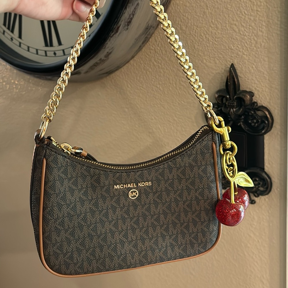 Michael Kors shoulder purse